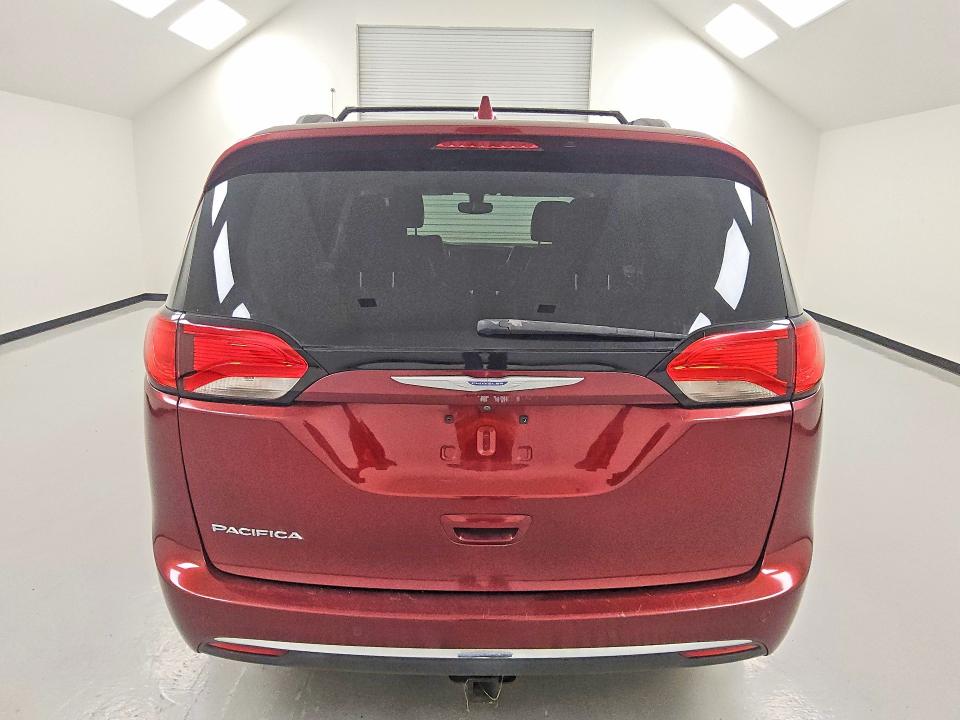 Продаж на аукціоні авто 2020 Chrysler Pacifica, vin: 2C4RC1BG4LR106928, номер лоту: 64572226