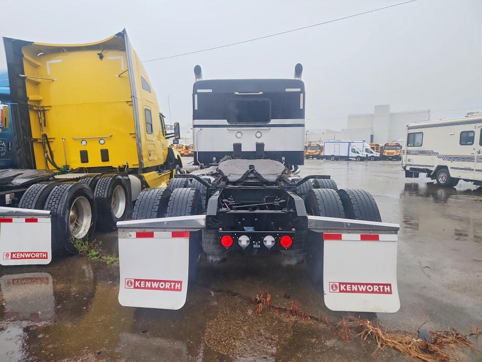 2025 Kenworth Construction მანქანა იყიდება აუქციონზე, vin: 1XKYDP9X5SJ132561, აუქციონის ნომერი: 64715366
