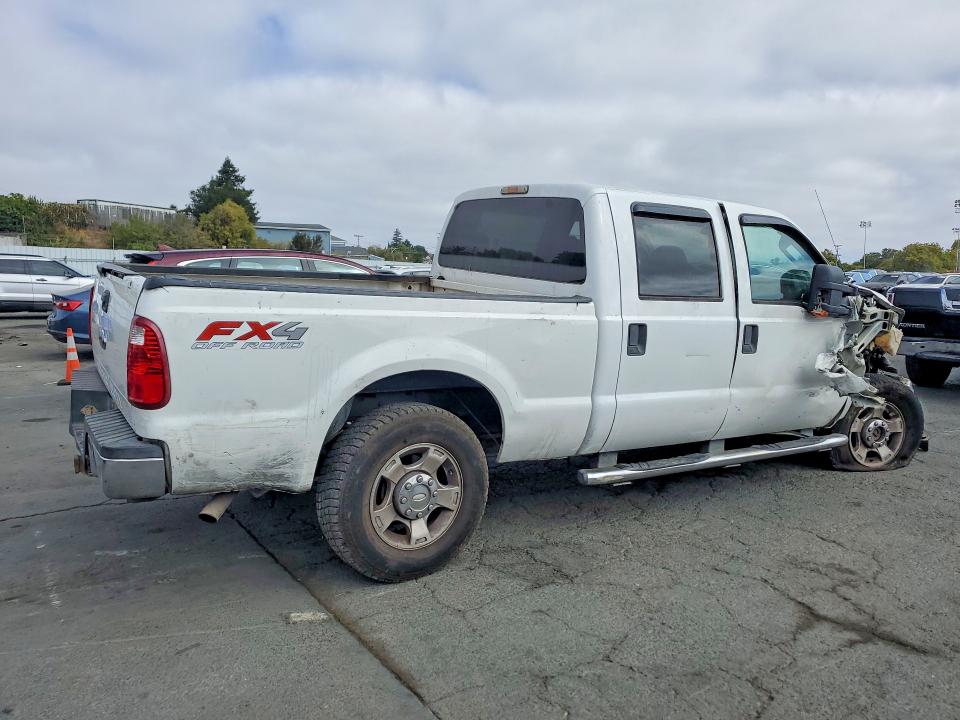 63440326 :رقم المزاد ، 1FTSW2B5XAEA13970 vin ، 2010 Ford F250 مزاد بيع