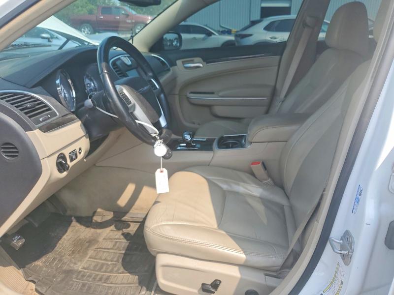 64717936 :رقم المزاد ، 2C3CCAAG3DH707704 vin ، 2013 Chrysler 300 مزاد بيع
