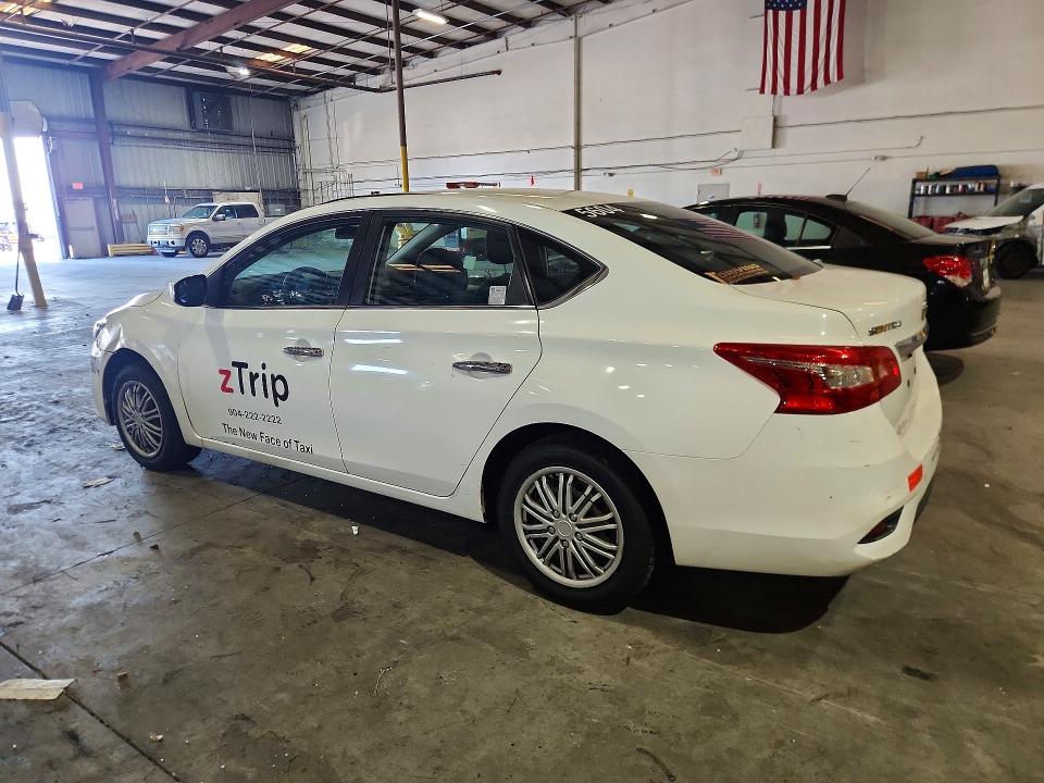 65810596 :رقم المزاد ، 3N1AB7AP3KY244000 vin ، 2019 Nissan Sentra مزاد بيع