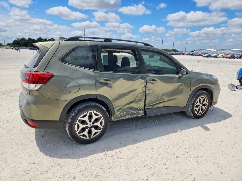 Продажа на аукционе авто 2021 Subaru Forester, vin: JF2SKAJC8MH437769, номер лота: 64587246