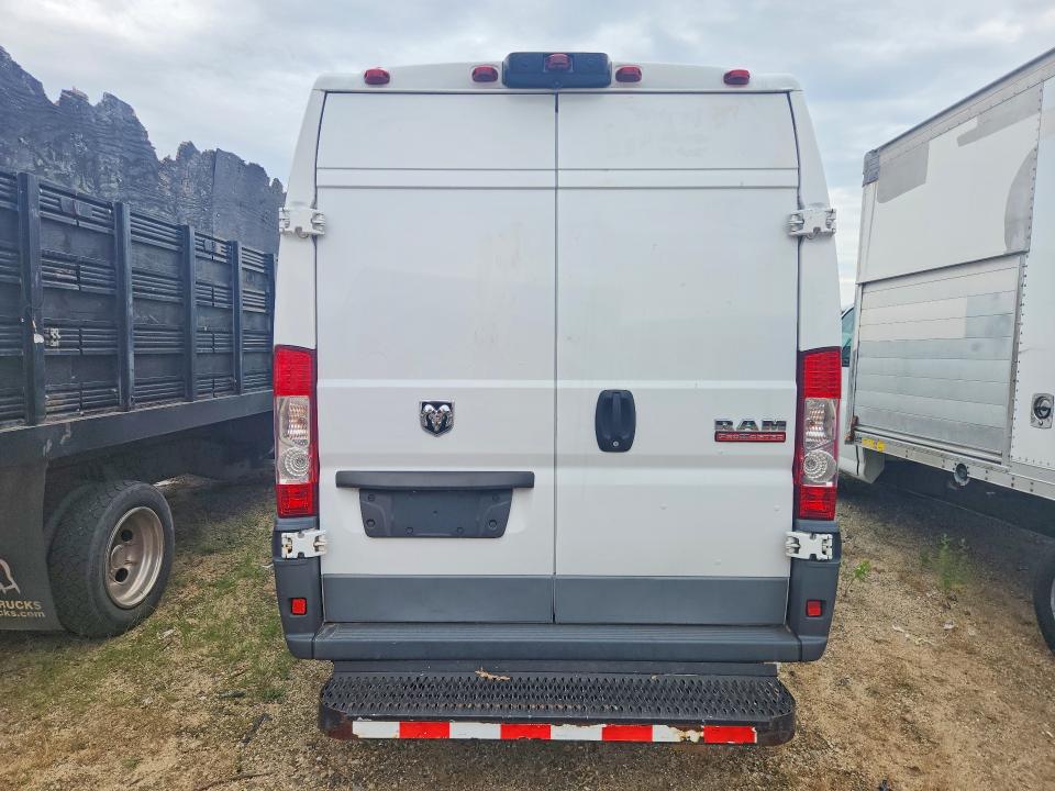 68436926 :رقم المزاد ، 3C6TRVDG7GE128073 vin ، 2016 Ram Promaster 2500 مزاد بيع