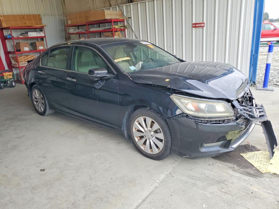 Продажа на аукционе авто 2014 Honda Accord, vin: 1HGCR2F82EA145460, номер лота: 66543676