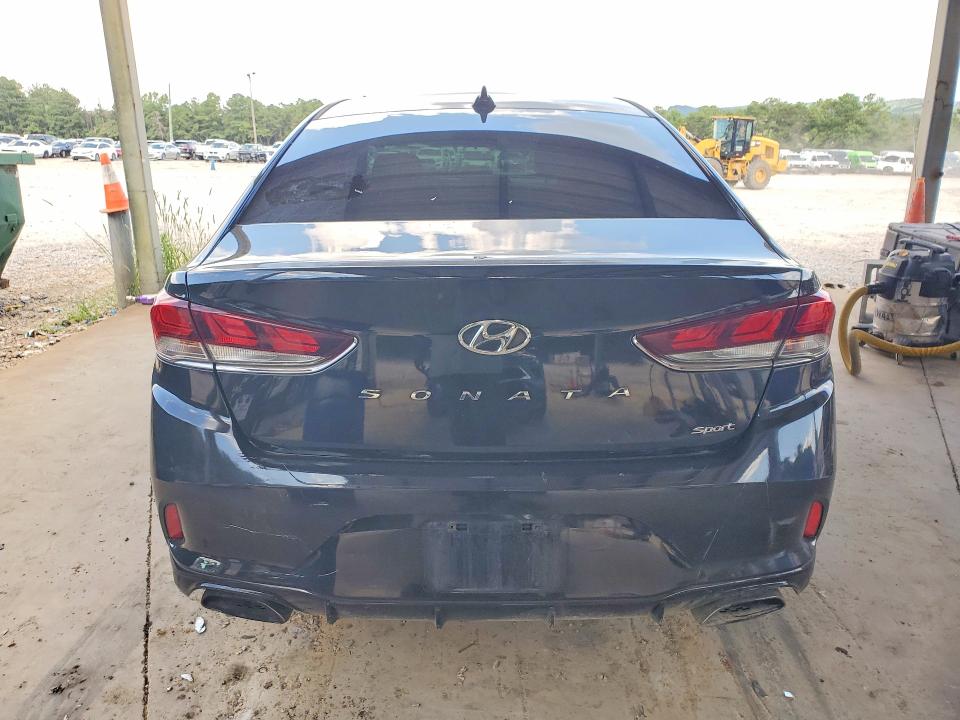 2018 Hyundai Sonata მანქანა იყიდება აუქციონზე, vin: 5NPE34AF2JH689616, აუქციონის ნომერი: 64624906