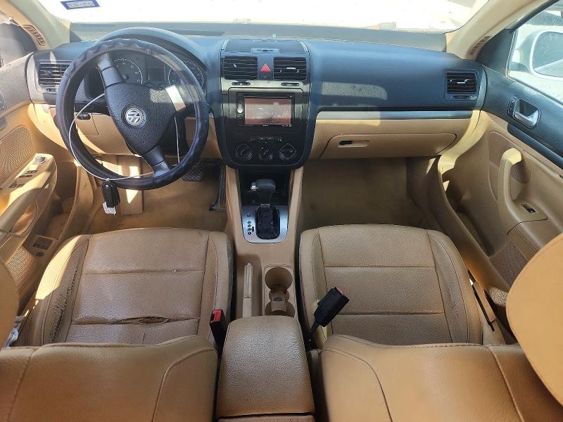 66064116 :رقم المزاد ، 3VWRM71KX8M168769 vin ، 2008 Volkswagen Jetta مزاد بيع