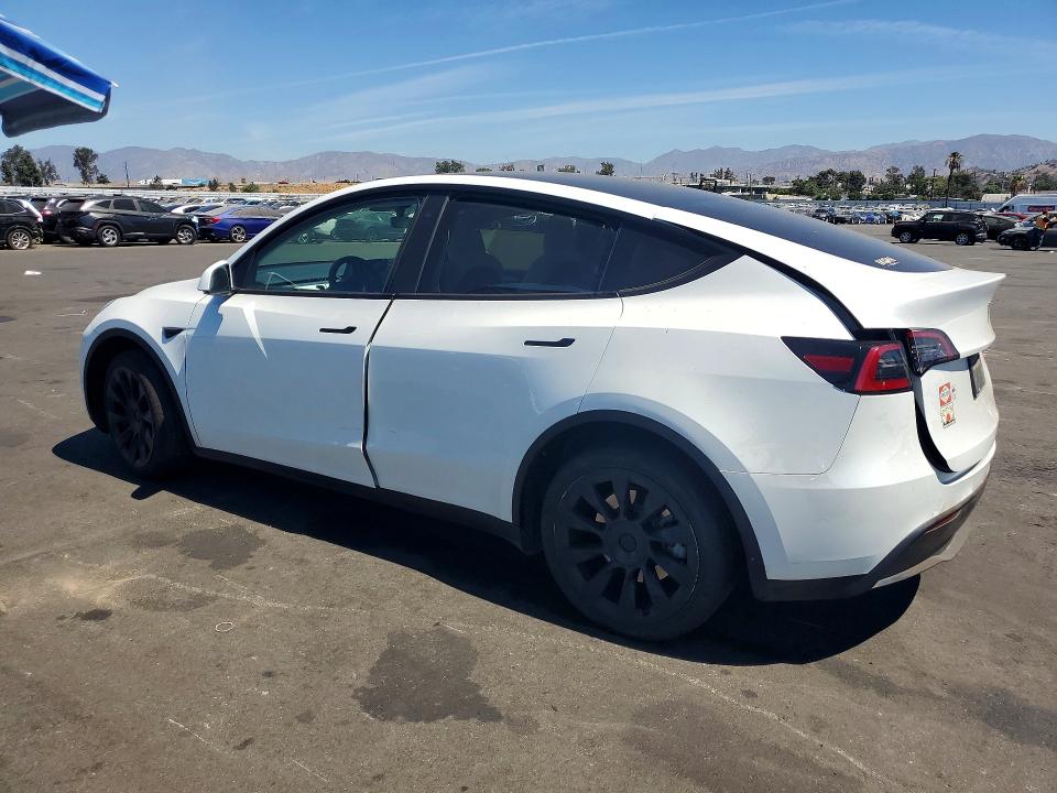 Продажа на аукционе авто 2023 Tesla Model Y, vin: 7SAYGDEE9PF621925, номер лота: 65404546
