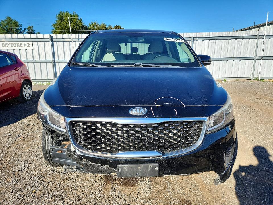 2018 Kia Sedona მანქანა იყიდება აუქციონზე, vin: KNDMB5C19J6393265, აუქციონის ნომერი: 66817996