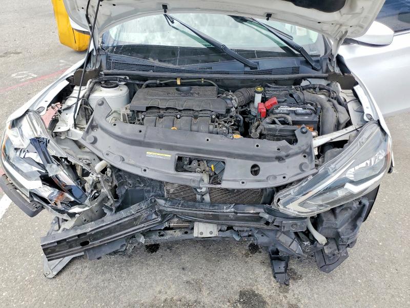 64130736 :رقم المزاد ، 3N1AB7AP6KY355673 vin ، 2022 Nissan Sentra مزاد بيع
