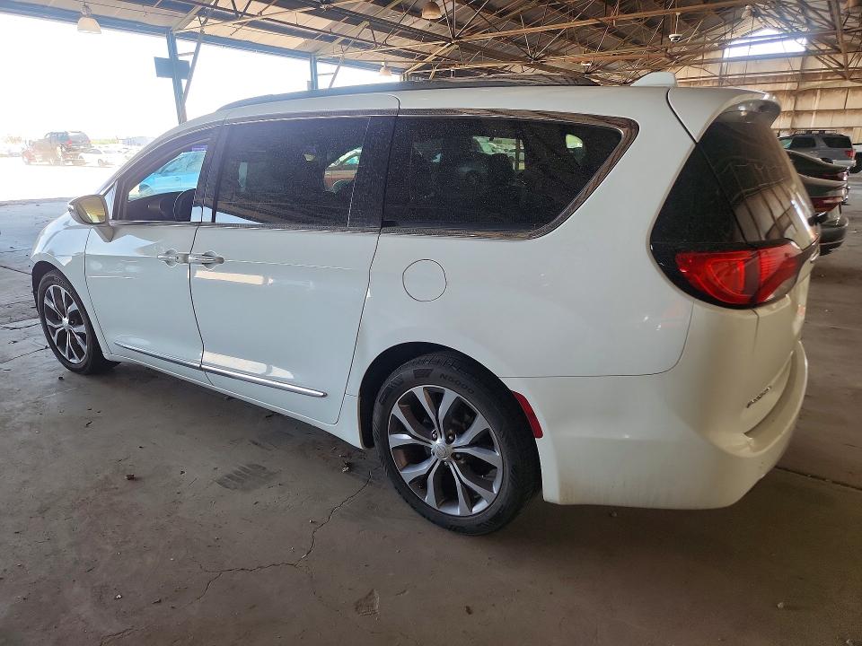Продажа на аукционе авто 2018 Chrysler Pacifica, vin: 2C4RC1GG0JR186508, номер лота: 66308726
