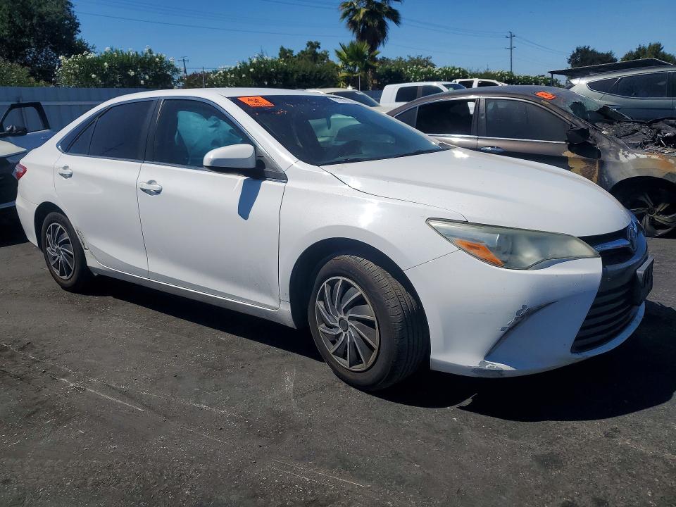 Aukcja sprzedaży 2015 Toyota Camry, vin: 4T1BF1FK1FU103737, numer aukcji: 67291796