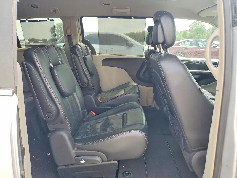 2011 Chrysler Town & Country მანქანა იყიდება აუქციონზე, vin: 2A4RR8DG4BR681902, აუქციონის ნომერი: 65076456