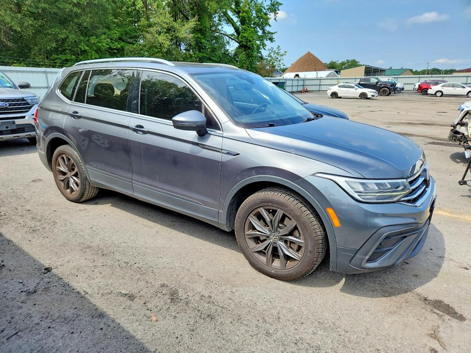 Продажа на аукционе авто 2022 Volkswagen Tiguan, vin: 3VV2B7AX1NM115297, номер лота: 66562176