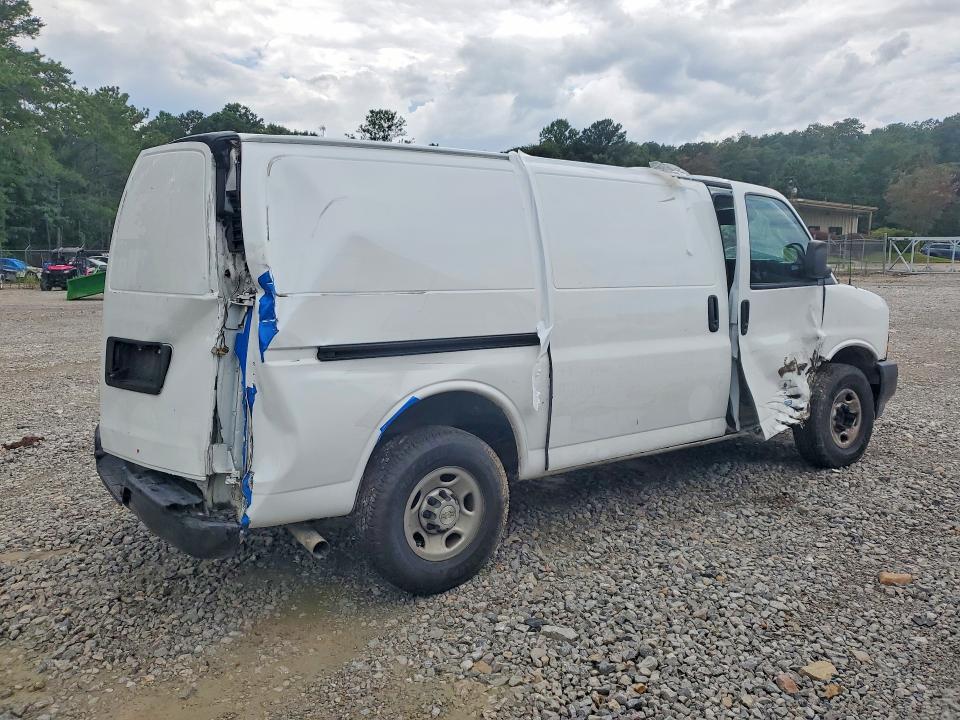 2022 Chevrolet Express G2500 მანქანა იყიდება აუქციონზე, vin: 1GCWGAFP5N1263697, აუქციონის ნომერი: 61761696