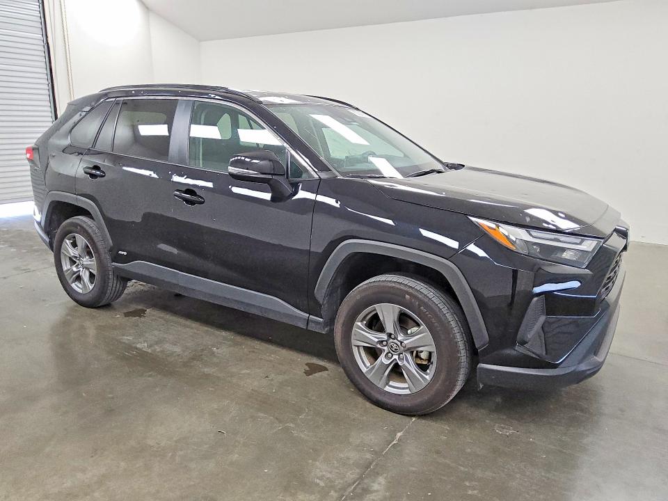 Продажа на аукционе авто 2024 Toyota Rav4 Hybrid, vin: 2T3RWRFV6RW211371, номер лота: 57815536