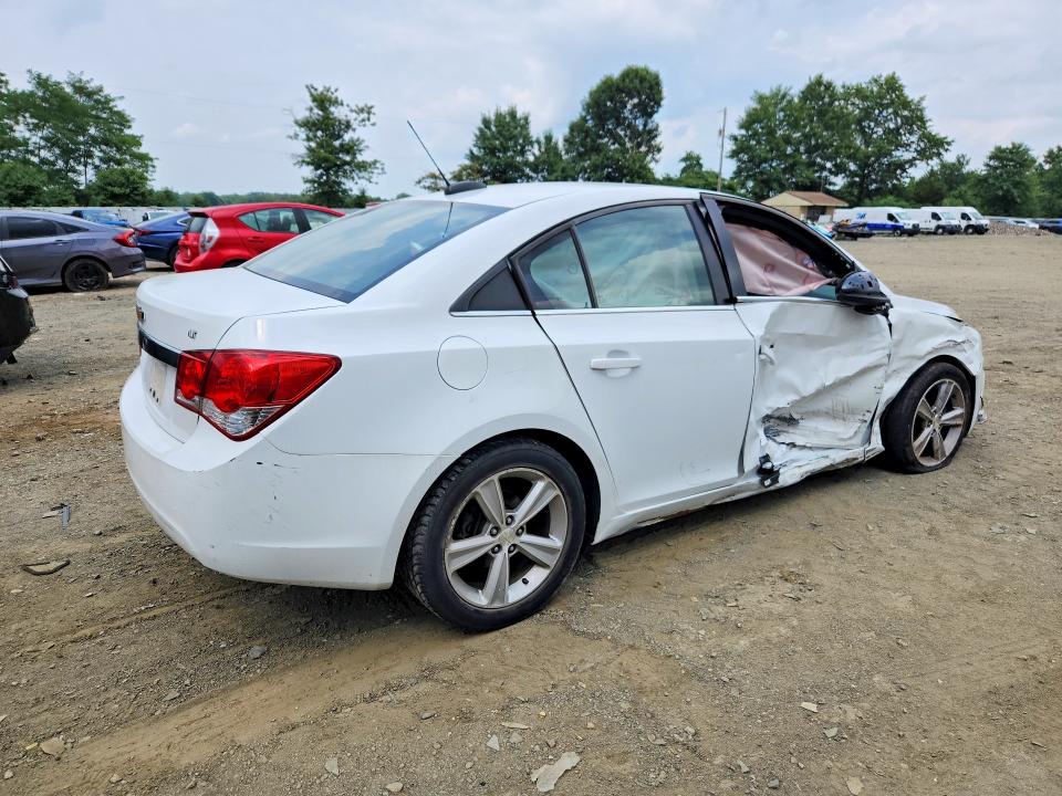 Продажа на аукционе авто 2015 Chevrolet Cruze, vin: 1G1PE5SBXF7152243, номер лота: 64751206