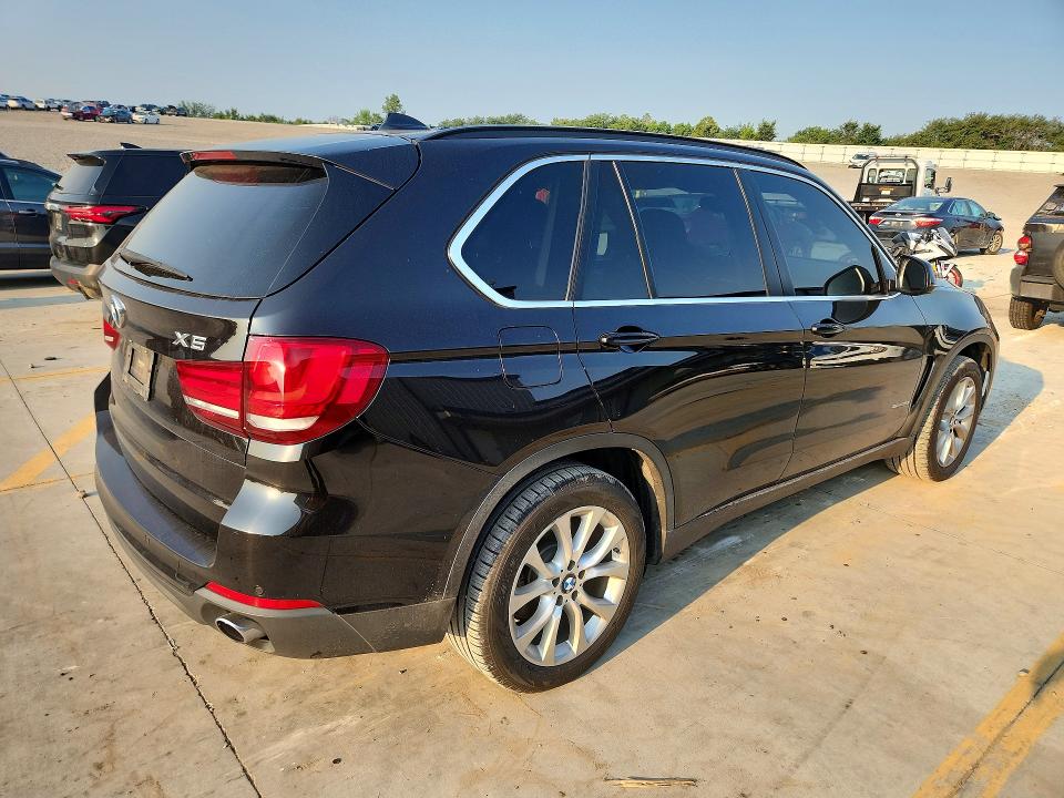64643816 :رقم المزاد ، 5UXKR2C58G0U17201 vin ، 2016 Bmw X5 مزاد بيع