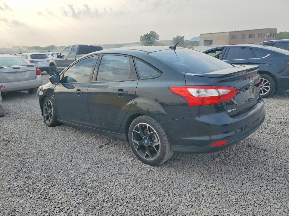2013 Ford Focus მანქანა იყიდება აუქციონზე, vin: 1FADP3F20DL221051, აუქციონის ნომერი: 63647306