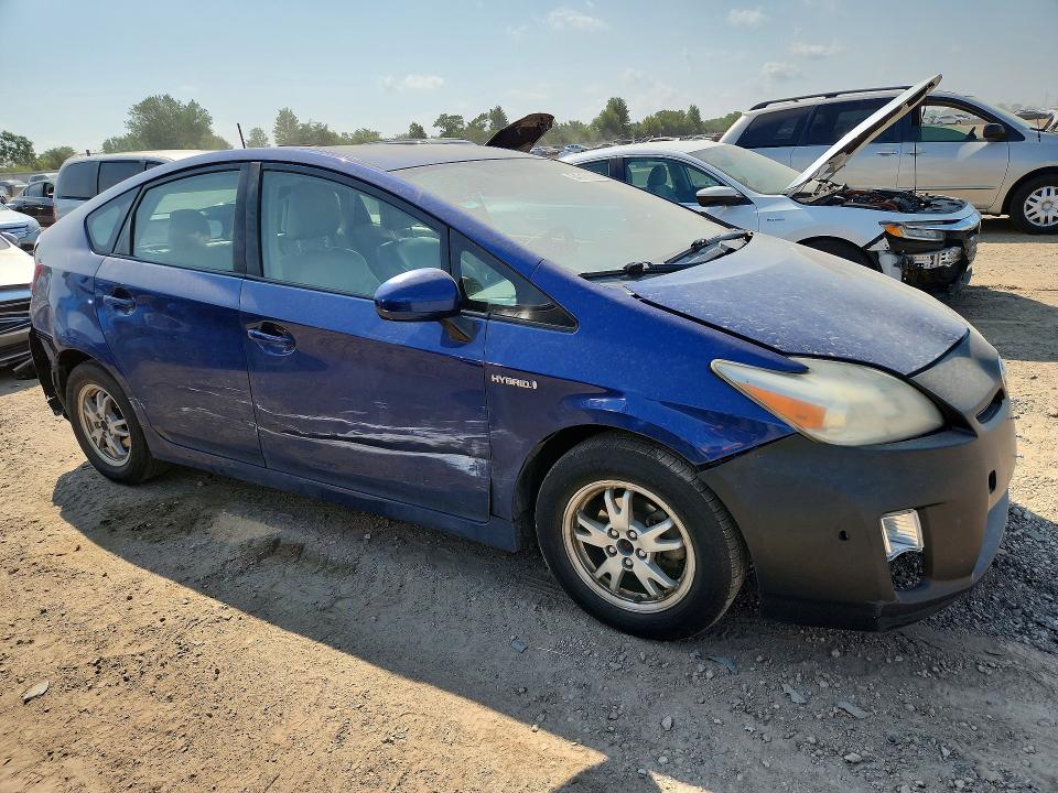 64517056 :رقم المزاد ، JTDKN3DU5B0273558 vin ، 2011 Toyota Prius مزاد بيع