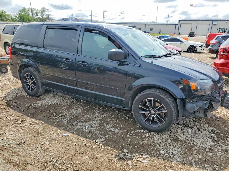 64306256 :رقم المزاد ، 2C4RDGBG8FR594107 vin ، 2015 Dodge Grand Caravan مزاد بيع