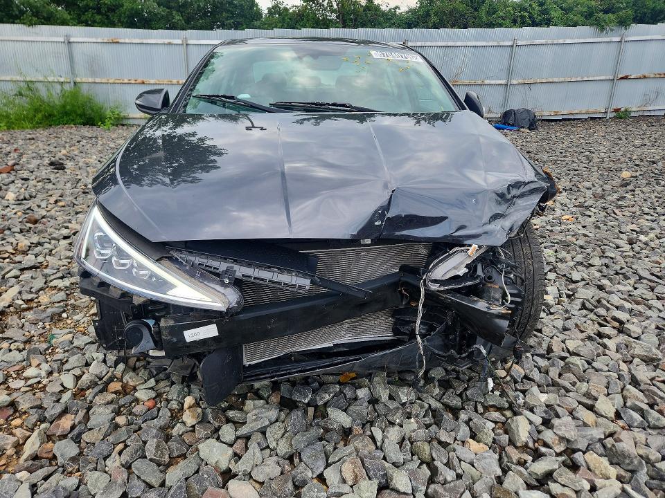 67040796 :رقم المزاد ، 5NPD84LF5LH616866 vin ، 2020 Hyundai Elantra مزاد بيع