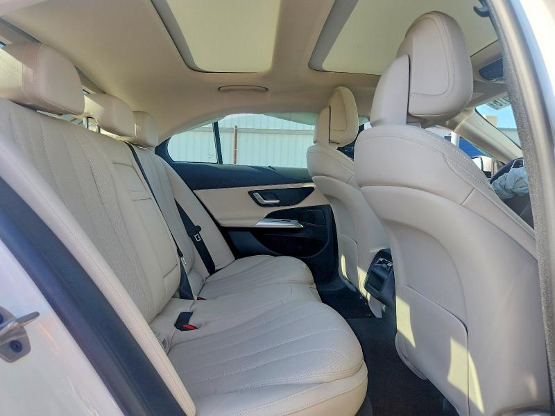 63940516 :رقم المزاد ، W1KLF6BB1SA093451 vin ، 2025 Mercedes-benz E مزاد بيع