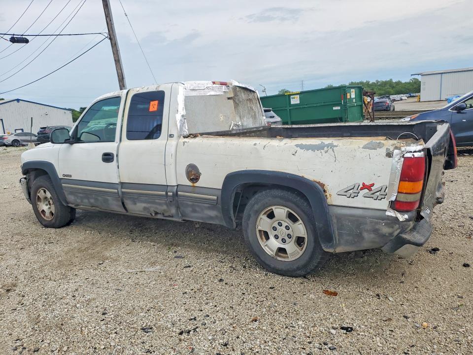 64617026 :رقم المزاد ، 2GCEK19T511116593 vin ، 2001 Chevrolet Silverado مزاد بيع