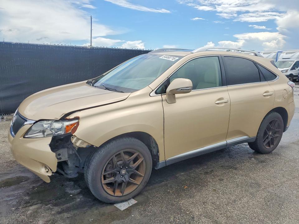64460716 :رقم المزاد ، 2T2ZK1BA3AC007900 vin ، 2010 Lexus Rx مزاد بيع
