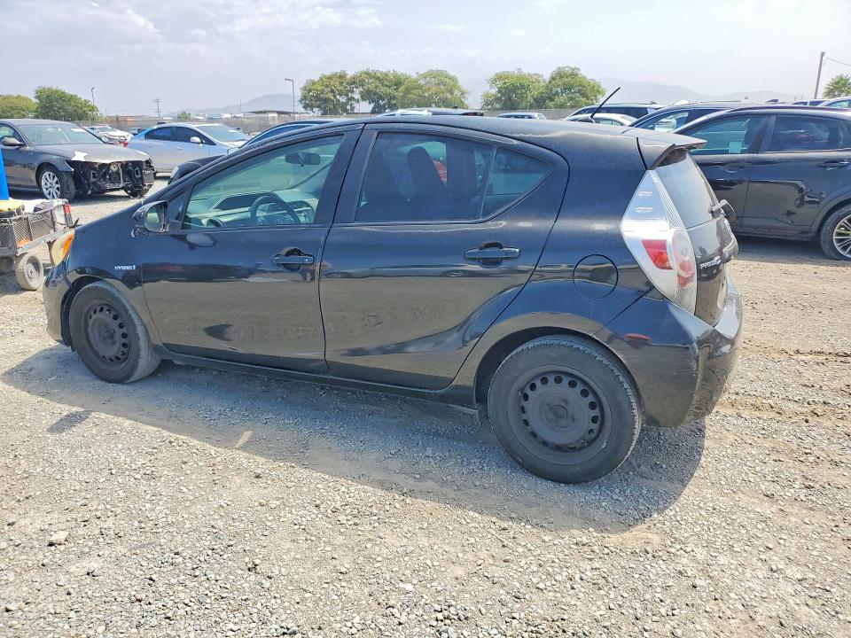 64503376 :رقم المزاد ، JTDKDTB38C1515123 vin ، 2012 Toyota Prius C مزاد بيع