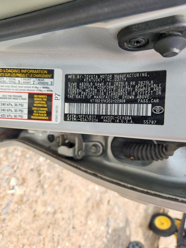 2014 Toyota Camry Hybrid მანქანა იყიდება აუქციონზე, vin: 4T1BD1FK3EU122908, აუქციონის ნომერი: 64272606