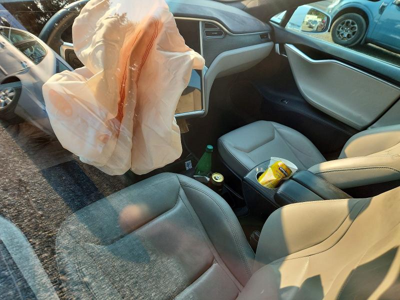 Aukcja sprzedaży 2016 Tesla Model S, vin: 5YJSA1E20GF127946, numer aukcji: 63026046
