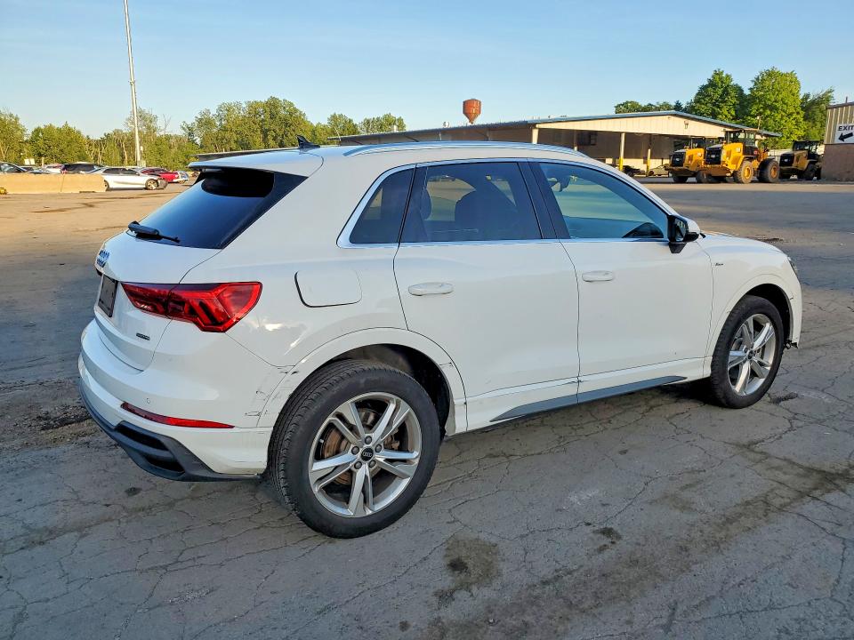 Aukcja sprzedaży 2024 Audi Q3, vin: WA1DECF30R1088622, numer aukcji: 65366036