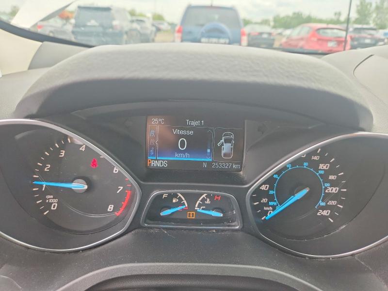 65195436 :رقم المزاد ، 1FMCU9G94FUC49666 vin ، 2015 Ford Escape مزاد بيع