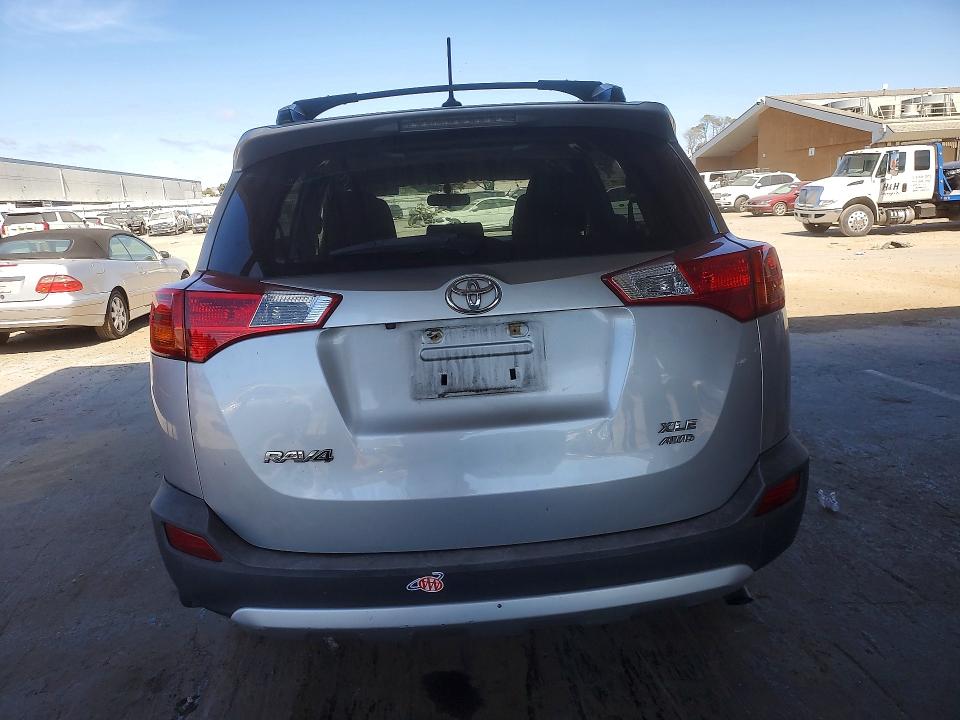 64905776 :رقم المزاد ، JTMRFREV8FD128812 vin ، 2015 Toyota Rav4 مزاد بيع
