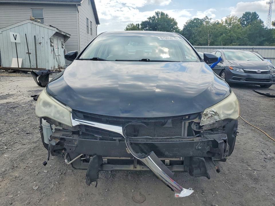 2016 Toyota Camry მანქანა იყიდება აუქციონზე, vin: 4T4BF1FKXGR526159, აუქციონის ნომერი: 67065816