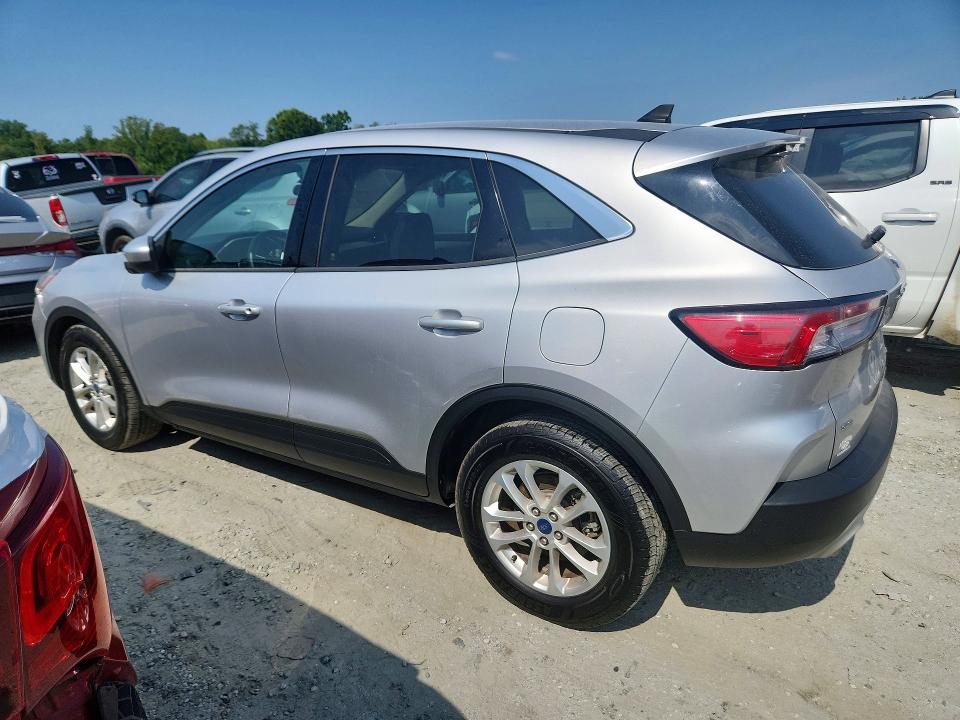 Продаж на аукціоні авто 2020 Ford Escape, vin: 1FMCU0G61LUB93358, номер лоту: 64631586