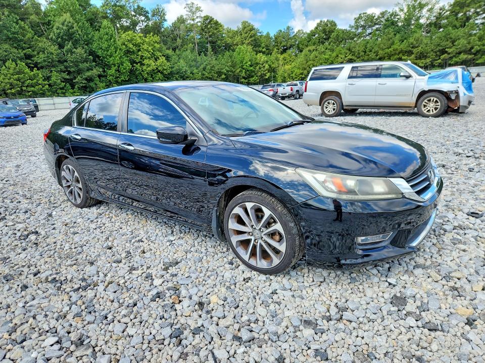 Продажа на аукционе авто 2013 Honda Accord, vin: 1HGCR2E58DA240093, номер лота: 63832826
