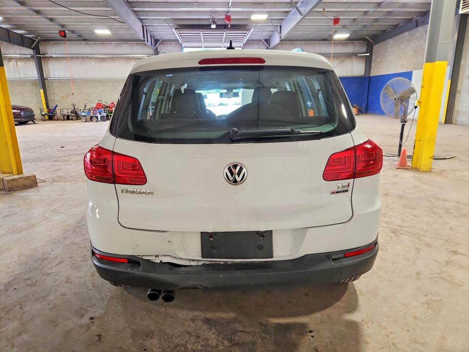 Продажа на аукционе авто 2017 Volkswagen Tiguan, vin: WVGBV7AXXHW513338, номер лота: 65830616