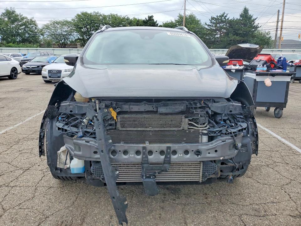 Продаж на аукціоні авто 2018 Ford Escape, vin: 1FMCU9J92JUB71146, номер лоту: 65089616