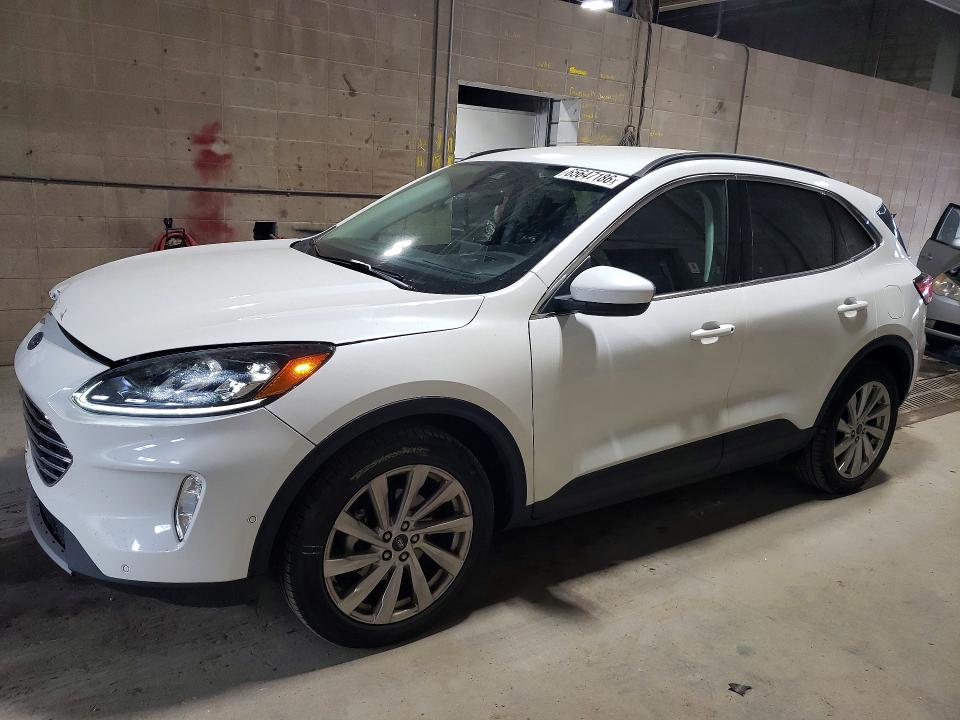 Продажа на аукционе авто 2022 Ford Escape, vin: 1FMCU9J90NUA57037, номер лота: 65647186