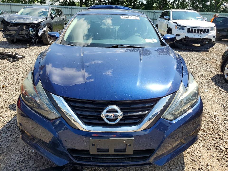 63871736 :رقم المزاد ، 1N4AL3AP0HC281807 vin ، 2017 Nissan Altima مزاد بيع