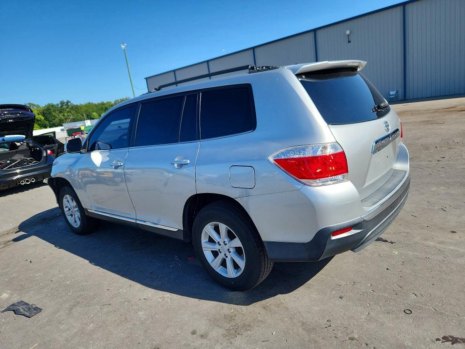 2012 Toyota Highlander მანქანა იყიდება აუქციონზე, vin: 5TDBK3EH3CS128656, აუქციონის ნომერი: 63172556