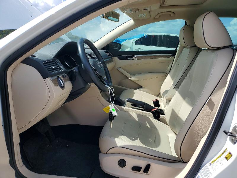 2017 Volkswagen Passat მანქანა იყიდება აუქციონზე, vin: 1VWBT7A37HC051617, აუქციონის ნომერი: 64560526