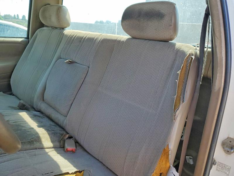 Aukcja sprzedaży 2002 Toyota Tundra, vin: 5TBJN32162S295014, numer aukcji: 64301646