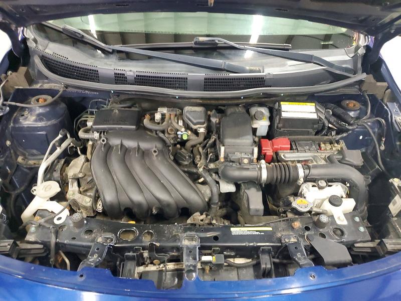 64037026 :رقم المزاد ، 3N1CN7APXKL869085 vin ، 2019 Nissan Versa مزاد بيع