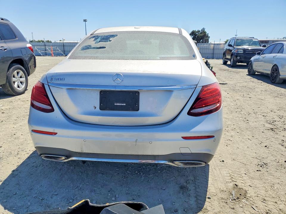 Продажа на аукционе авто 2017 Mercedes-benz E, vin: WDDZF4JB1HA158663, номер лота: 65368756
