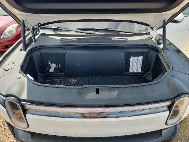 2025 Rivian R1s მანქანა იყიდება აუქციონზე, vin: 7PDSGBBA4SN045883, აუქციონის ნომერი: 64214926
