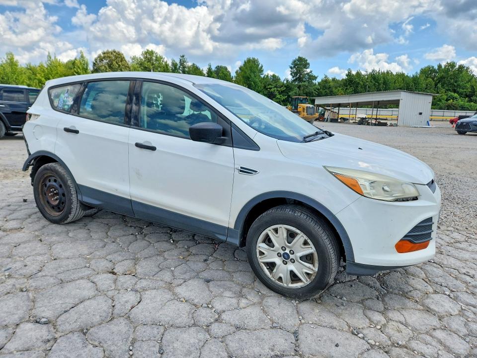 2016 Ford Escape მანქანა იყიდება აუქციონზე, vin: 1FMCU0F71GUB19695, აუქციონის ნომერი: 65106806