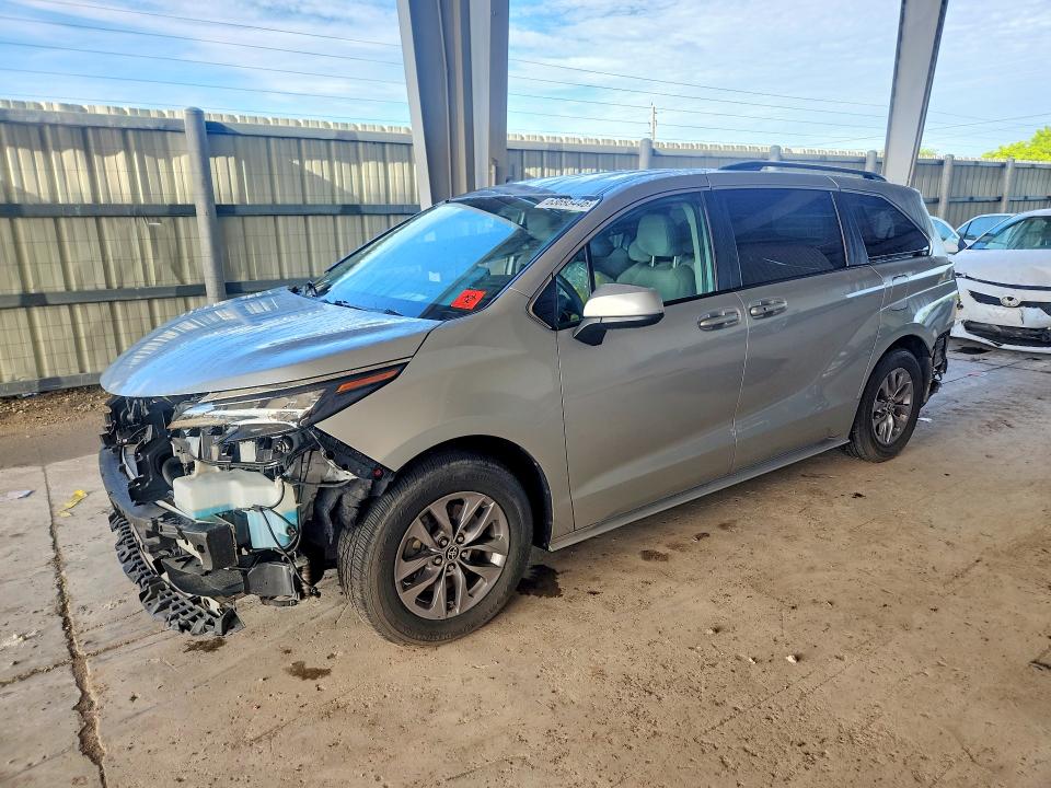 Продаж на аукціоні авто 2024 Toyota Sienna, vin: 5TDKRKEC3RS186740, номер лоту: 63693446