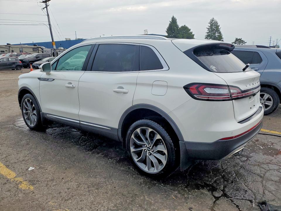 Продажа на аукционе авто 2022 Lincoln Nautilus, vin: 2LMPJ8KP7NBL15050, номер лота: 63898886
